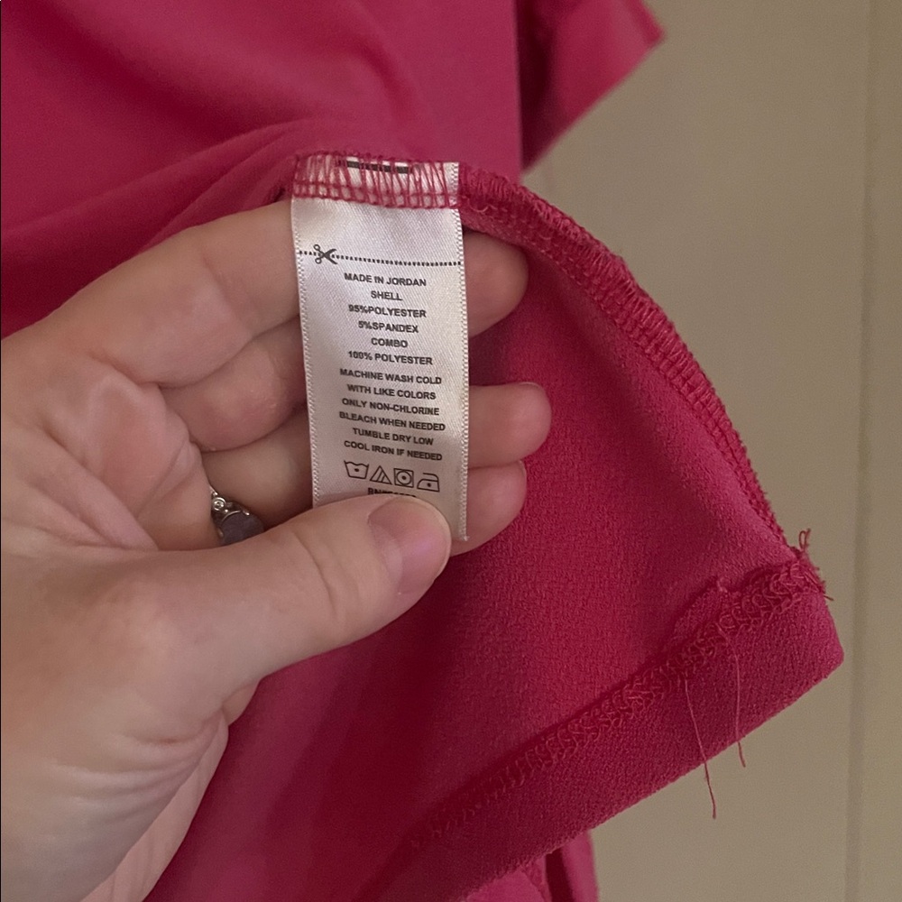 Cece medium Swiss dot hot pink puffy sleeve short sheer summer spring - Picture 4 of 4